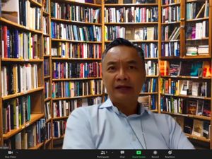 Dino Patti Djalal Interview Aktor Legendaris Robert De Niro, Bahas Apa? Dino Patti Djalal Interview Aktor Legendaris Robert De Niro, Bahas Apa?