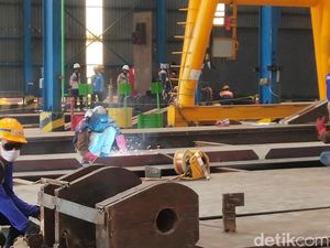 WIKA Ekspor 9.500 Ton Girder Baja ke Filipina