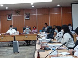 Dalih Spontanitas Guru Pembuat Soal Ujian Anies Diejek Mega