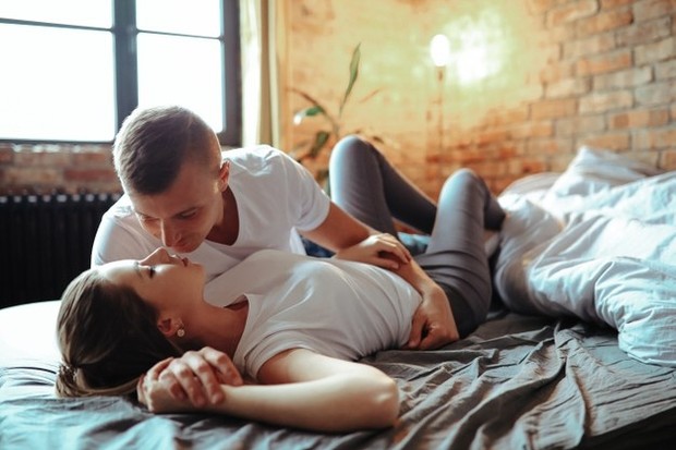 Masalah Seks/ Sumber: Freepik.com Beberapa orang yang memiliki dorongan seks tinggi karena hubungan dengan pasangannya tidak berjalan dengan baik.