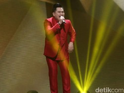 2021 Nassar Sudah Bosan Tampil Nyentrik?