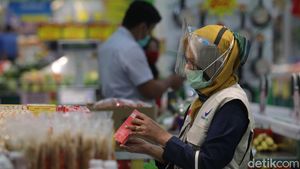 Potret Sidak Makanan di Sleman Jelang Libur Natal dan Tahun Baru