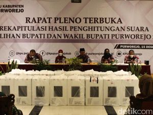 Pleno KPU Purworejo: Bupati Petahana Menang, Paslon Eks TNI-Polri Melawan Pleno KPU Purworejo: Bupati Petahana Menang, Paslon Eks TNI-Polri Melawan