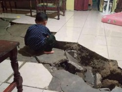 5 Hektare Tanah Gerak Rusak Permukiman di Pekalongan, Warga Mengungsi