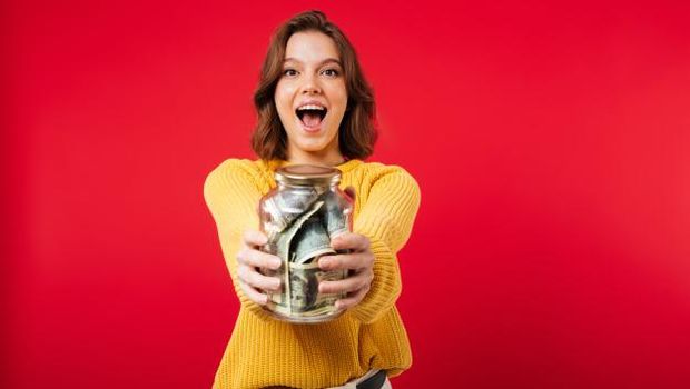 Menabung sangat bermanfaat bagi diri sendiri dan keluarga.