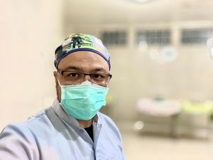 Viral Kisah Siswi SMP Dihamili Pacar Temannya dan Mau Gugurkan Kandungan