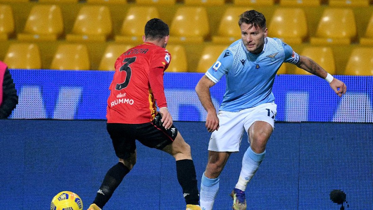 Lazio ditahan imbang Benevento 1-1 di pertandingan Liga Italia. (Foto: Getty Images/Marco Rosi - SS Lazio)