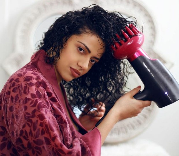 cara merawat rambut keriting