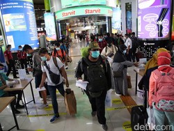 573 Ribu Tiket KA Terjual Selama Libur Natal dan Tahun Baru