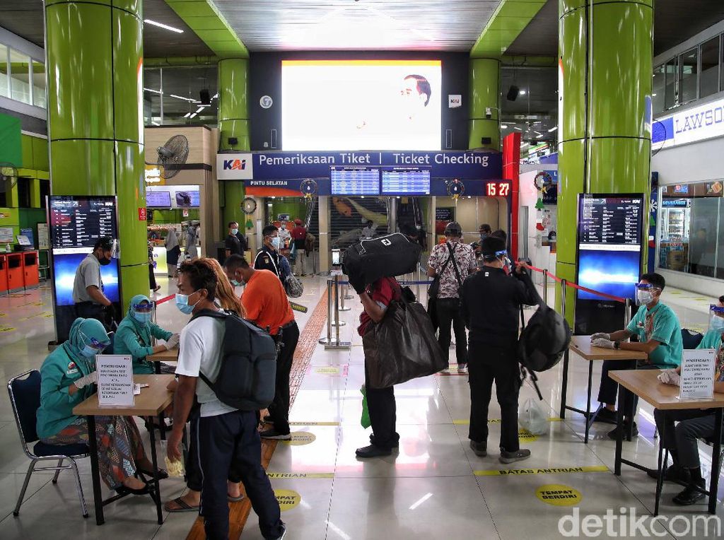 Momen Natal-Tahun Baru, 16 Ribu Pengguna KA Tinggalkan Jakarta Besok