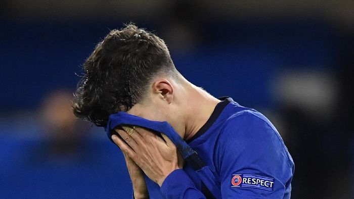 Kai Havertz LONDON, ENGLAND - OCTOBER 20: Kai Havertz of Chelsea reacts during the UEFA Champions League Group E stage match between Chelsea FC and FC Sevilla at Stamford Bridge on October 20, 2020 in London, England. Sporting stadiums around the UK remain under strict restrictions due to the Coronavirus Pandemic as Government social distancing laws prohibit fans inside venues resulting in games being played behind closed doors. (Photo by Toby Melville - Pool/Getty Images)