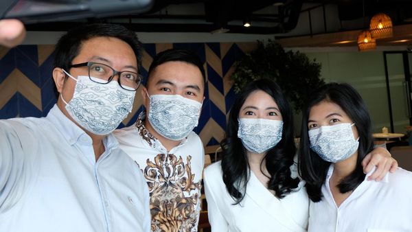 Keren, Masker Medis Ini Bermotif Batik