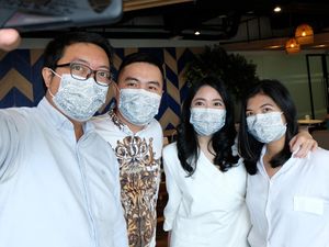 Keren, Masker Medis Ini Bermotif Batik