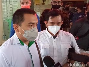 Kasus Kerumunan Megamendung, 2 Orang FPI Dicecar Puluhan Pertanyaan Kasus Kerumunan Megamendung, 2 Orang FPI Dicecar Puluhan Pertanyaan