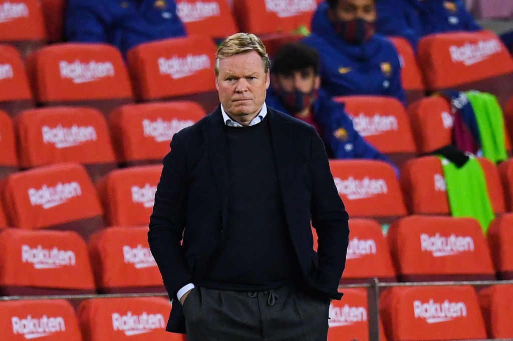 BARCELONA, SPAIN - DECEMBER 13: Head coach Ronald Koeman of FC Barcelona looks on during the La Liga Santader match between FC Barcelona and Levante UD at Camp Nou on December 13, 2020 in Barcelona, Spain. (Photo by David Ramos/Getty Images)