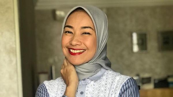 6 Artis Indonesia yang Alih Profesi Jadi Pengacara, Kini Jarang Muncul di TV