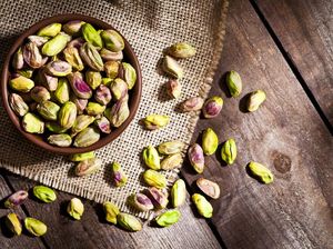 Pistachio Jadi Tren 2025 dari Cokelat Dubai hingga Latte Pistachio Jadi Tren 2025 dari Cokelat Dubai hingga Latte