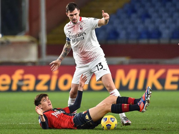 Milan Gagal Menang, Pioli Keluhkan Kualitas Lapangan Markas Genoa