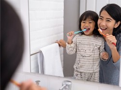 Perlu Tahu, Ini 4 Alasan Sikat Gigi Dua Kali Sehari Itu Penting