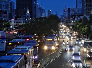 Aturan Bertransportasi Selama PSBB Ketat Jakarta Aturan Bertransportasi Selama PSBB Ketat Jakarta