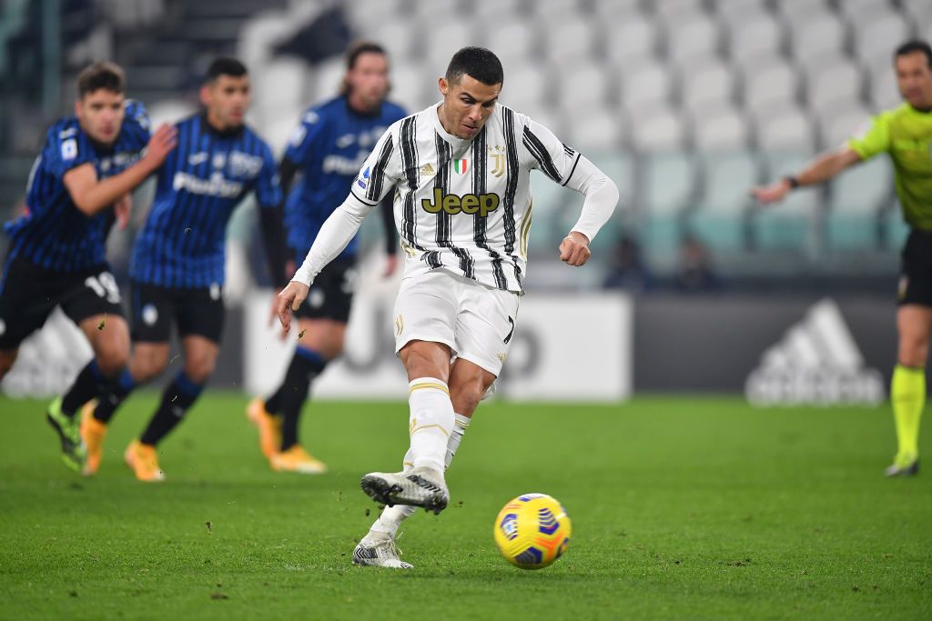 GENOA, ITALY - DECEMBER 13: Cristiano Ronaldo of Juventus reacts with disappointment during the Serie A match between Genoa CFC and Juventus Fc at Stadio Luigi Ferraris on December 13, 2020 in Genoa, Italy. (Photo by Paolo Rattini/Getty Images)