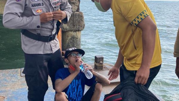 Potret Dedik Ngapung Mau Berlayar Balikpapan-Malang Pakai Galon