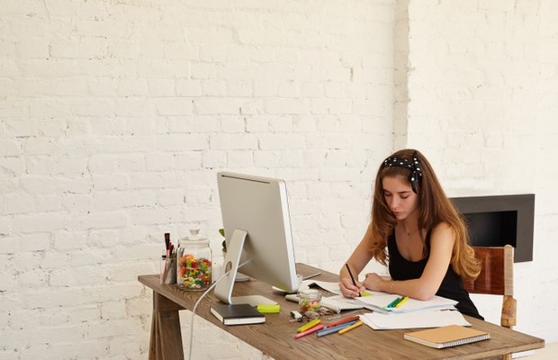 Prospek Pekerjaan Sastra Indonesia menjadi Editor/Freepik.com