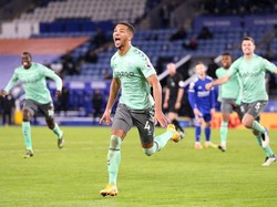 Everton Tak Mau Muluk-muluk