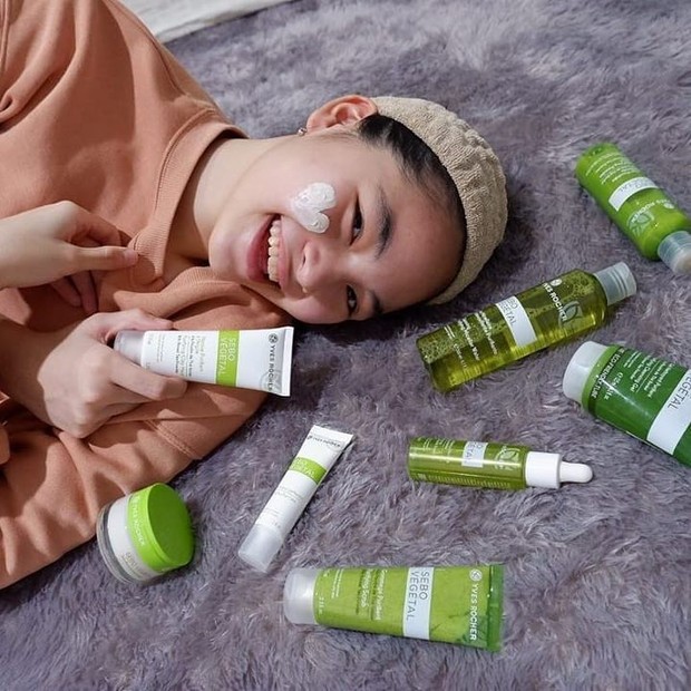 Foto: instagram.com/yvesrocher_id rangkaian skincare Yves Rocher untuk kulit berminyak.