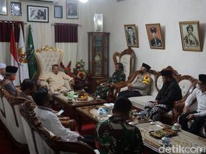Maulid Akbar Habib Luthfi di Pekalongan Ditunda Sampai Ada Vaksin Corona Maulid Akbar Habib Luthfi di Pekalongan Ditunda Sampai Ada Vaksin Corona