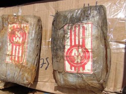 Kapal Tanpa Penumpang Terdampar di Pulau Terpencil, Isinya 649 Kg Kokain!