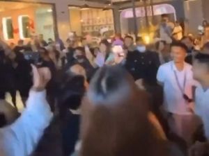 Janji Crazy Rich Surabaya Gaji Karyawan Resto yang Tutup Gegara Kasus Kerumunan