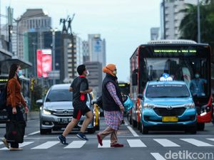 Kepgub Baru Anies PPKM Level 3: Kantor Non-esensial WFO 25%, Wajib Vaksin Kepgub Baru Anies PPKM Level 3: Kantor Non-esensial WFO 25%, Wajib Vaksin