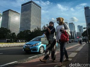 Besok Perkerja Kantor di Jakarta Dibatasi 50 Persen