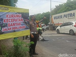 Hati-hati Lur! Sejumlah Titik di Jalur Pantura Demak Berlubang