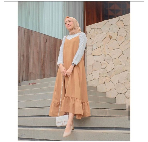 Slip dress ruffle polos