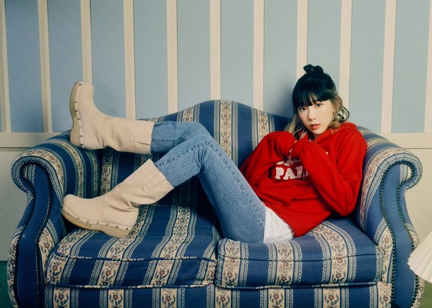 Taeyeon SNSD/ Foto: Twitter.com/girlsgeneration style rambut top knot Taeyeon SNSD