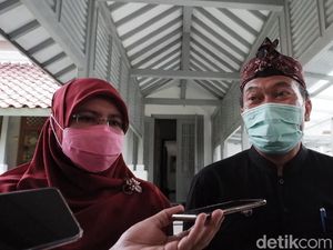 Istri, Anak-Menantu Positif Corona, Walkot Bandung Tunggu Hasil Tes PCR Istri, Anak-Menantu Positif Corona, Walkot Bandung Tunggu Hasil Tes PCR