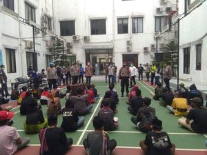 Usai Dibina, 61 Pemuda Tangsel yang Hendak Ikut Aksi 1812 Dipulangkan Usai Dibina, 61 Pemuda Tangsel yang Hendak Ikut Aksi 1812 Dipulangkan