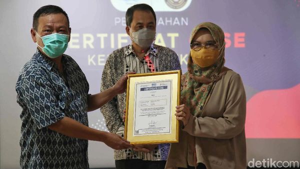 Terapkan Prokes di Masa Pandemi, Ancol Terima Sertifikasi CHSE