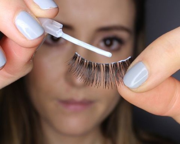 tutorial memasang false lashes