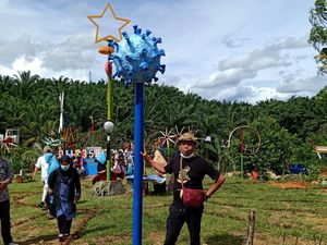 Banyak Warga Tak Percaya Corona, Pria di Bengkulu Bangun Monumen COVID-19 Banyak Warga Tak Percaya Corona, Pria di Bengkulu Bangun Monumen COVID-19