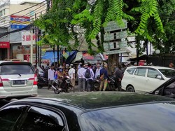 Massa Aksi 1812 Mulai Bergerak dari Petamburan, Jalan KS Tubun Macet
