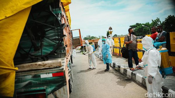 Melihat Upaya Pencegahan Penyebaran Virus Corona di Perbatasan