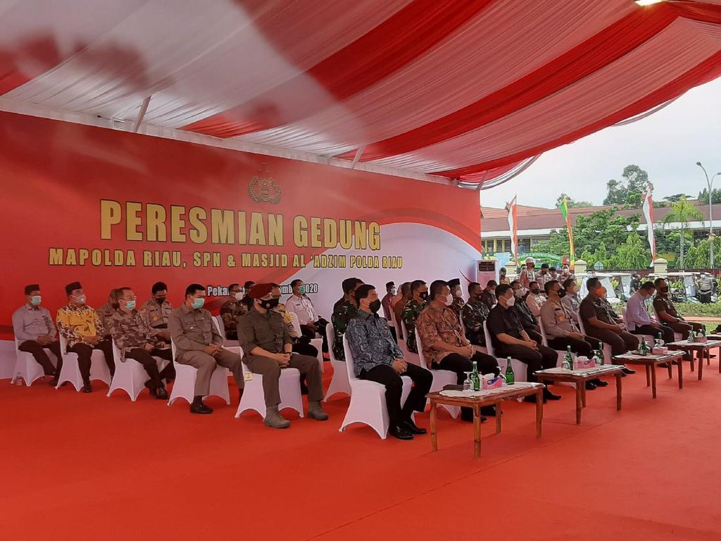 Wakapolri Resmikan Gedung Baru Mapolda-SPN Polda Riau