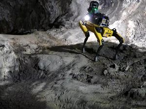 Rencana NASA Jelajahi Mars Pakai Robot Anjing