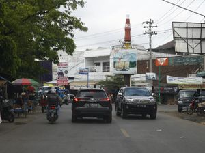 Suasana Kota Tegal, Hati-hati Banyak Pemotor Egois
