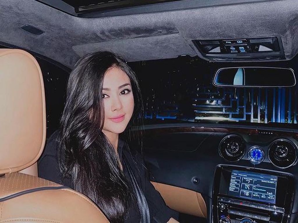 Bukan Cuma Kurang Uang, Efek PPKM Bikin Tania Ayu Merasa seperti Barongsai Bukan Cuma Kurang Uang, Efek PPKM Bikin Tania Ayu Merasa seperti Barongsai