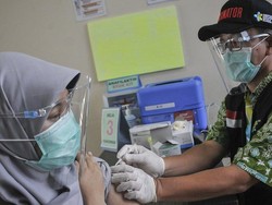 Masyarakat RI Akan Terima Vaksin Corona Gratis, Bagaimana Distribusinya?