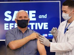 Amankah Vaksin COVID-19 bagi Bumil & Lansia? Ini Kata Ahli